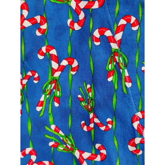 LG Women's Candy Cane Scrubs Coat. Buttoned Up With Pockets. Christmas. Holiday. - Picture 3 of 12